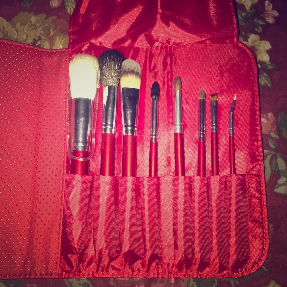 Morphe 7 piece brush set